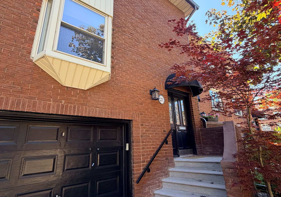 21-red-maple-court-north-york-ontario-c13449716