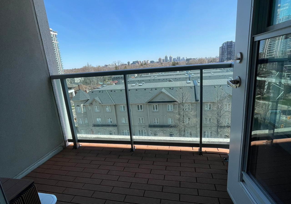 19-avondale-avenue-north-york-ontario-c13449776