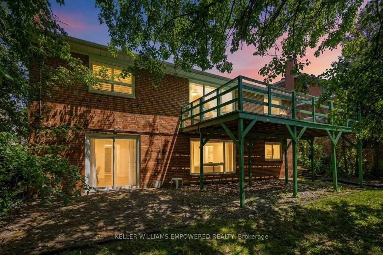 42-pineway-boulevard-north-york-ontario-c13449950