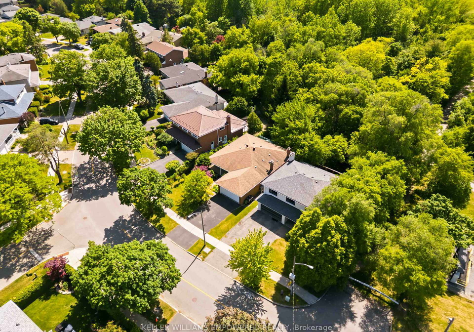 42-pineway-boulevard-north-york-ontario-c13449950