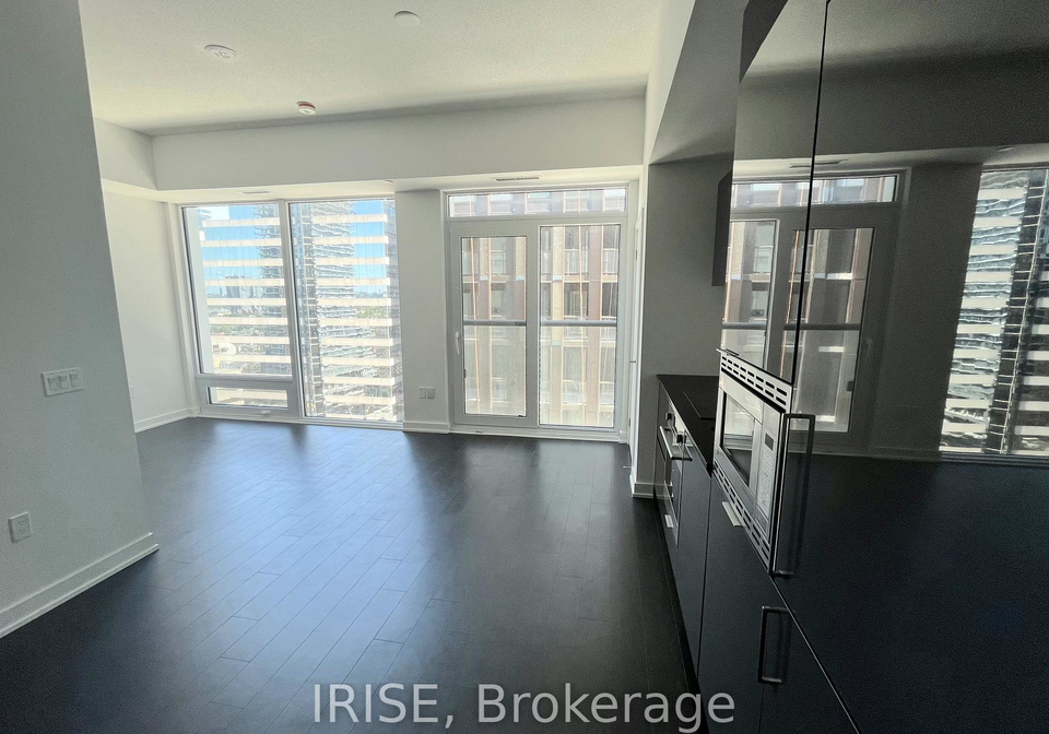 121-st-patrick-street-toronto-ontario-c13449970