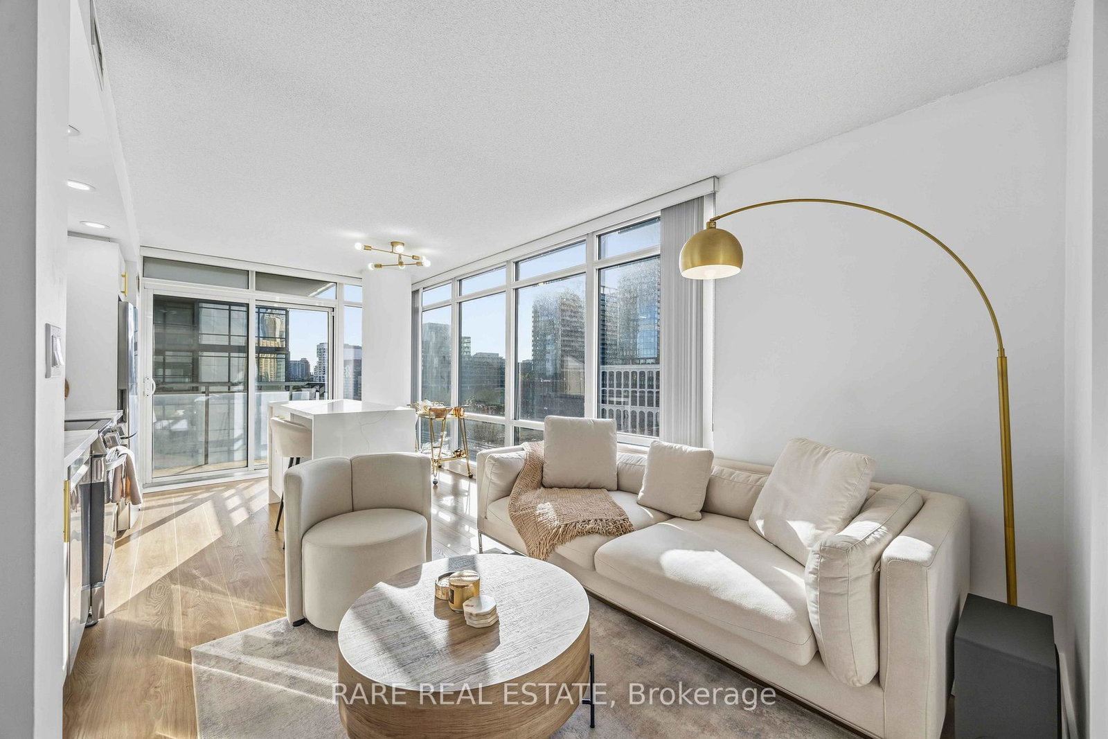 4k-spadina-avenue-toronto-ontario-c13450086
