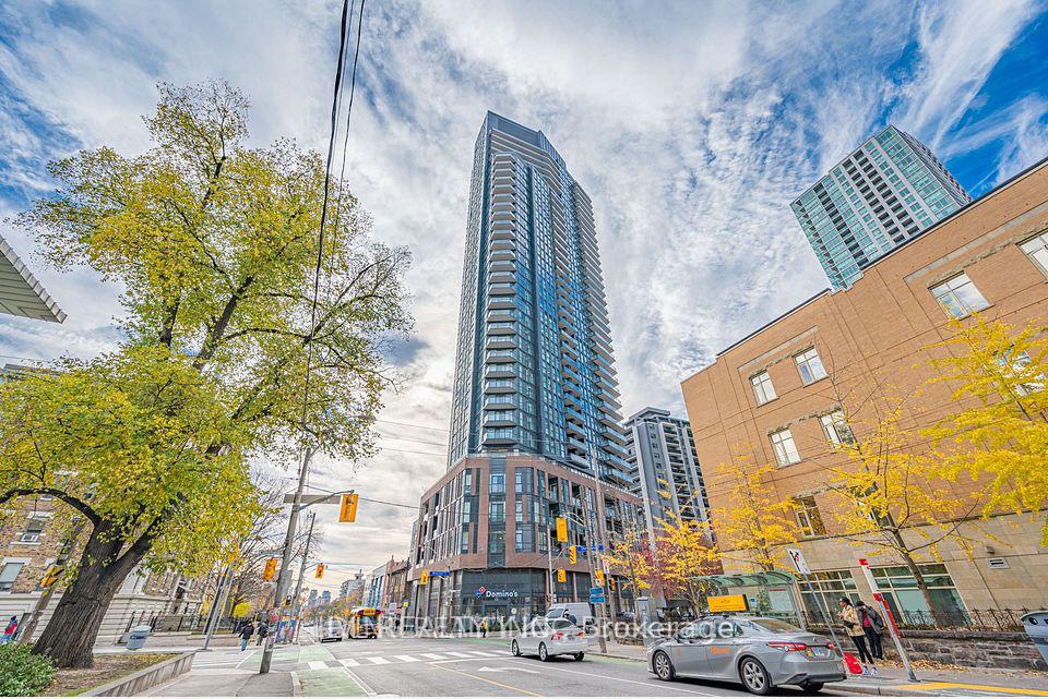 159-wellesley-street-e-toronto-ontario-c13450180
