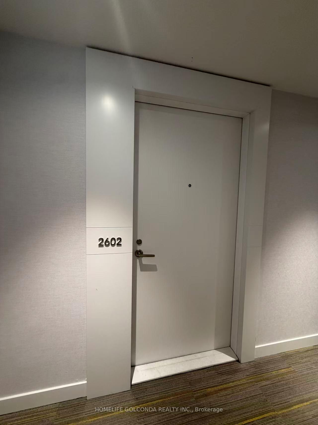 238-simcoe-street-toronto-ontario-c13450360