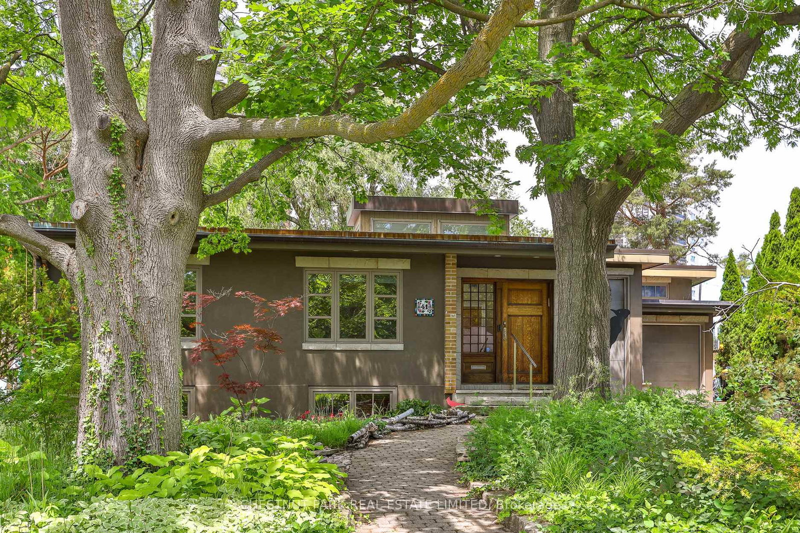 41-hurlingham-crescent-north-york-ontario-c13450420