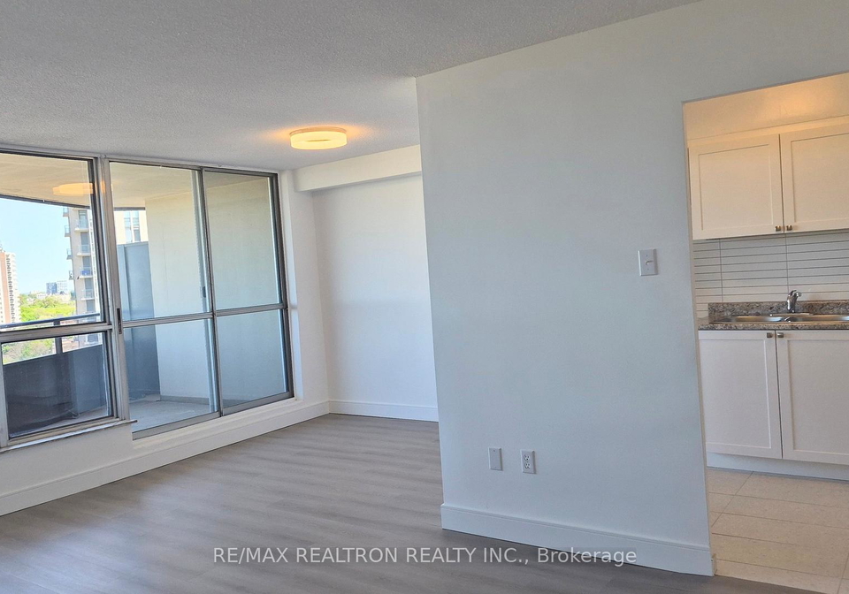 21-vaughan-road-toronto-ontario-c13450486