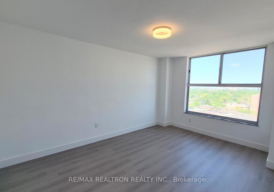 21-vaughan-road-toronto-ontario-c13450486