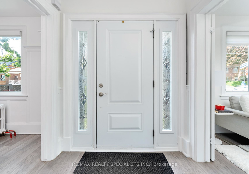 290-westmount-avenue-toronto-ontario-c13450520