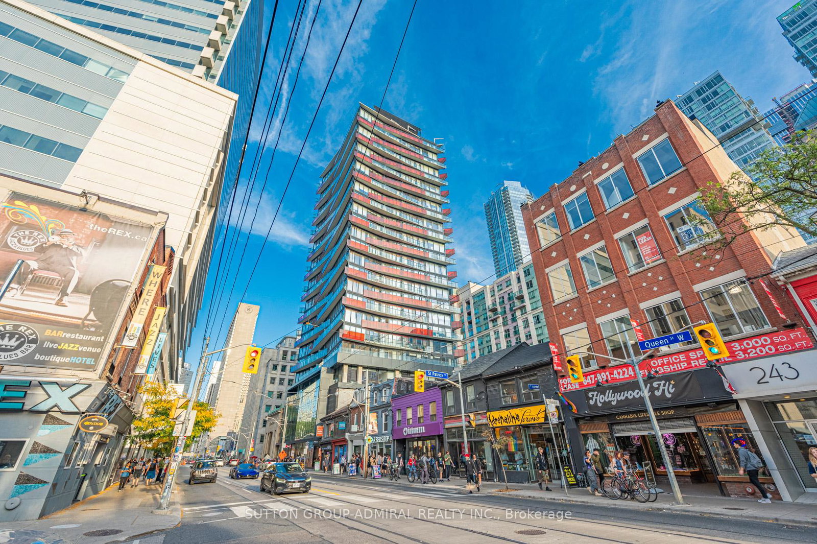 215-queen-street-w-toronto-ontario-c13451006