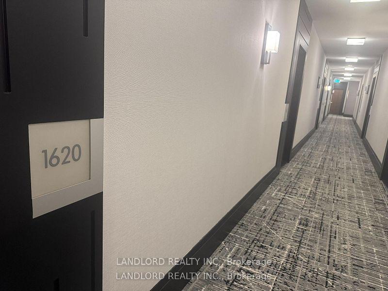 111-elizabeth-street-toronto-ontario-c13451102