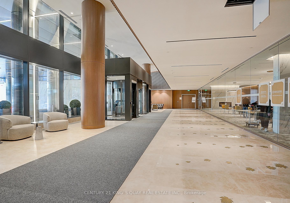 3-concord-cityplace-way-toronto-ontario-c13451120