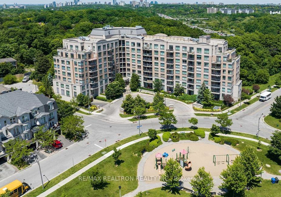 16-dallimore-circle-north-york-ontario-c13451256