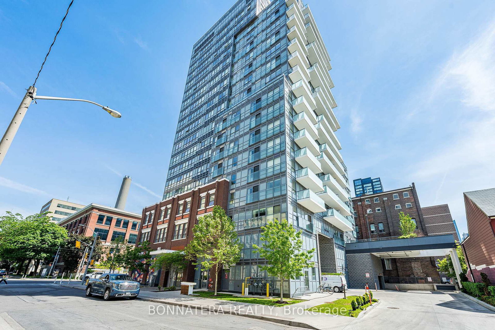 181-huron-street-toronto-ontario-c13451370