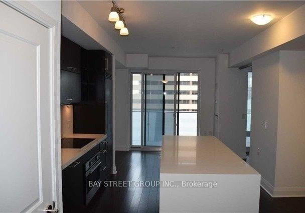 65-st-mary-street-toronto-ontario-c13452032