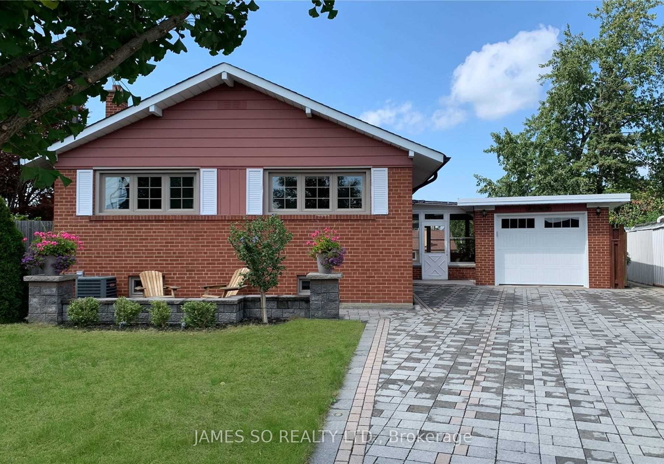 10-mere-court-north-york-ontario-c13452164