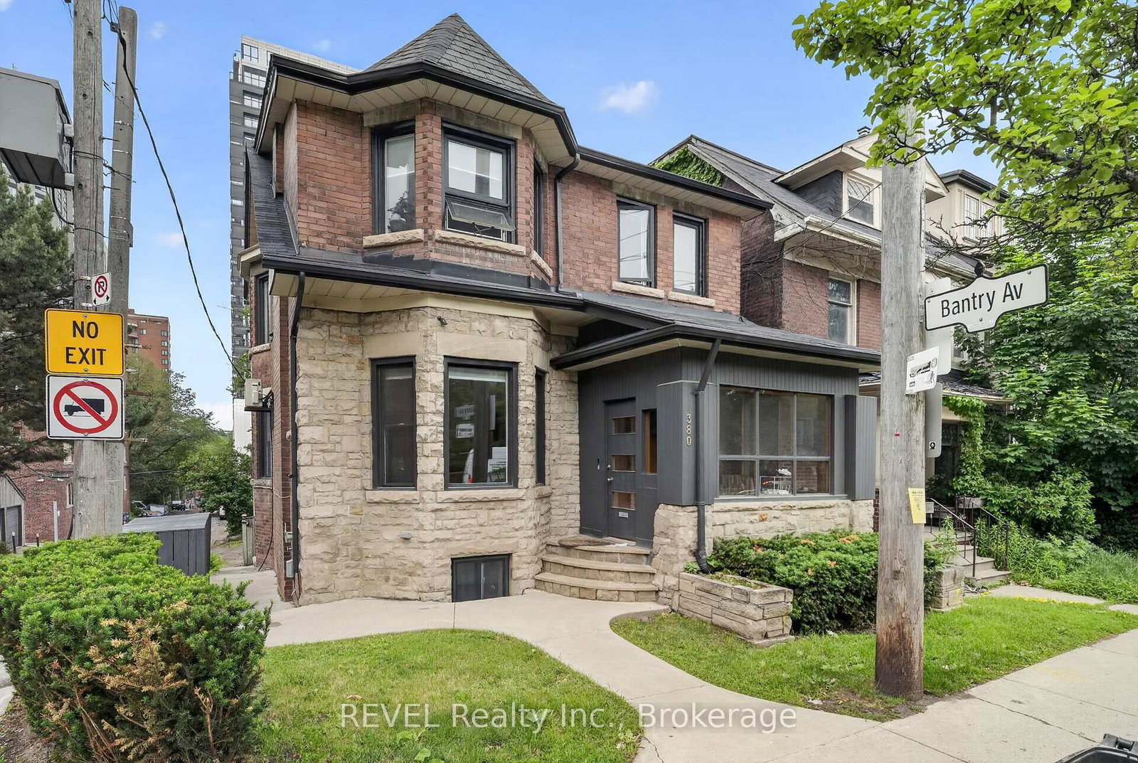 380-spadina-road-toronto-ontario-c13452232