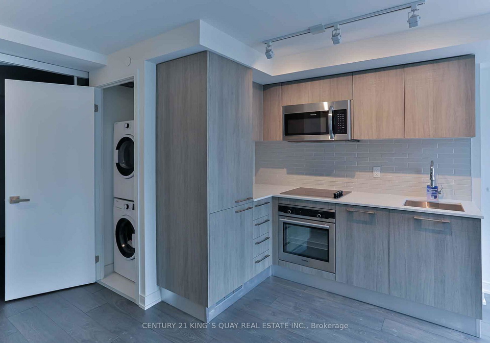 3-gloucester-street-toronto-ontario-c13452402
