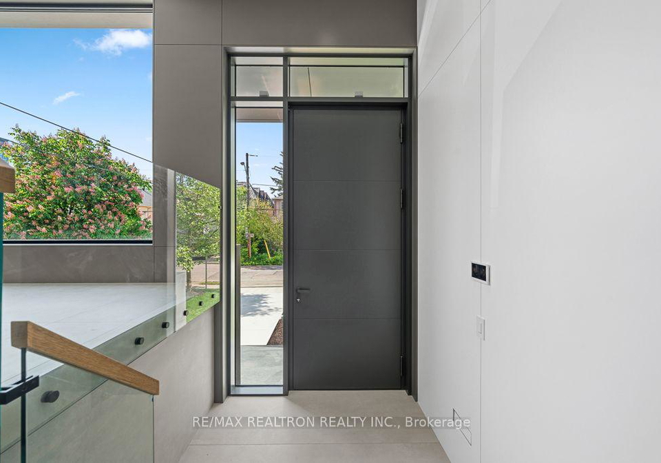 107-elmwood-avenue-north-york-ontario-c13452774