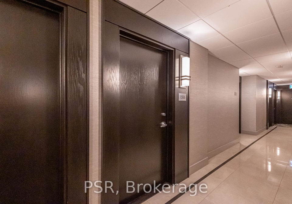 218-queens-quay-w-toronto-ontario-c13452924