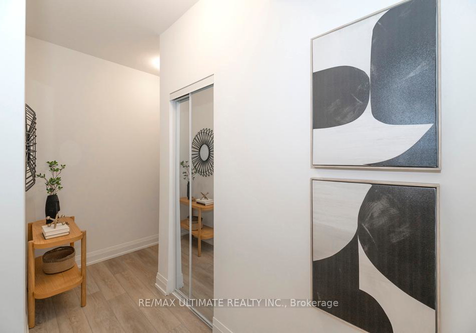 20-soudan-avenue-toronto-ontario-c13453048
