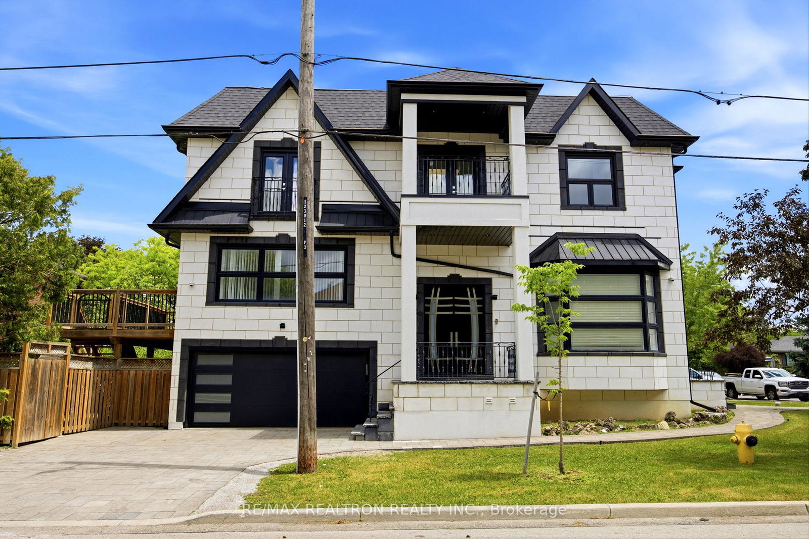 138-almore-avenue-toronto-ontario-c13453248