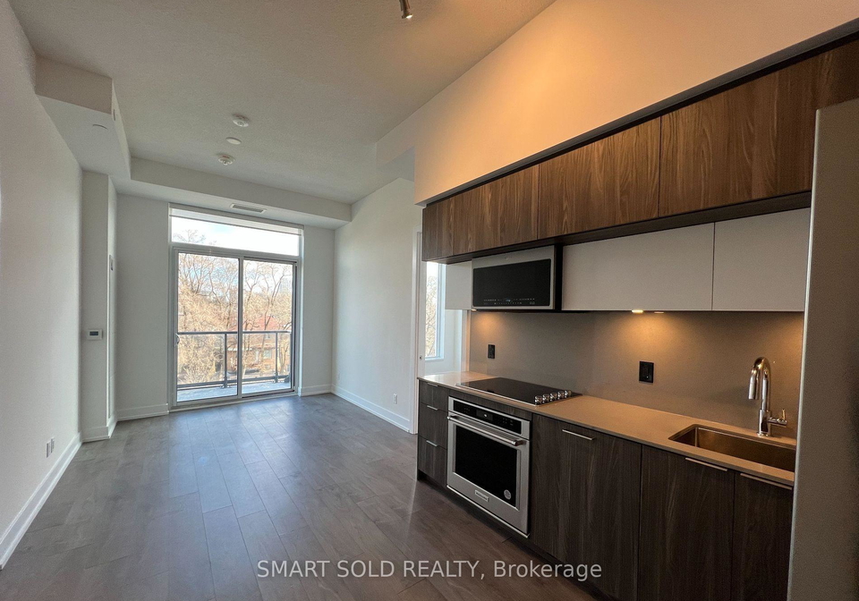 25-adra-grado-way-north-york-ontario-c13453286