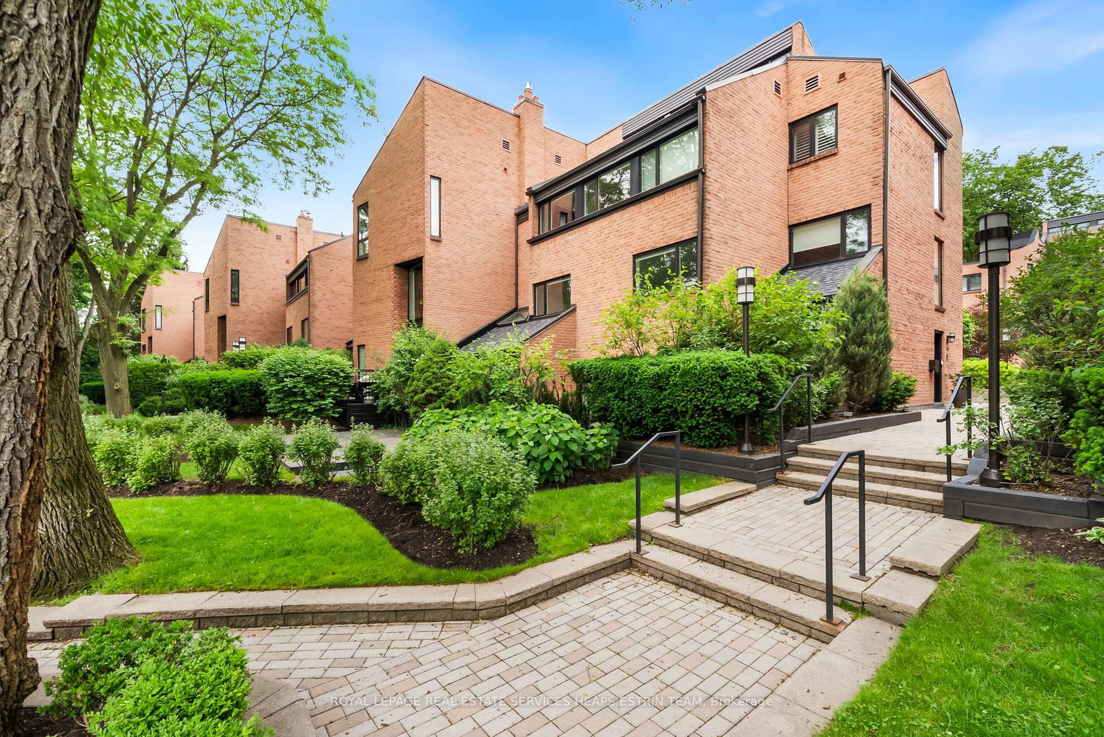 10-walker-avenue-toronto-ontario-c13453340