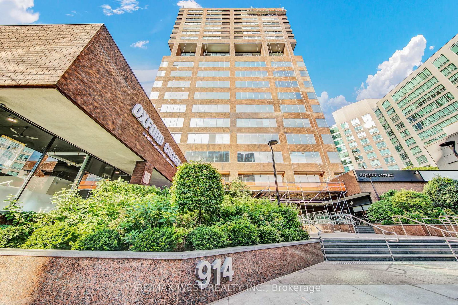 914-yonge-street-toronto-ontario-c13453466