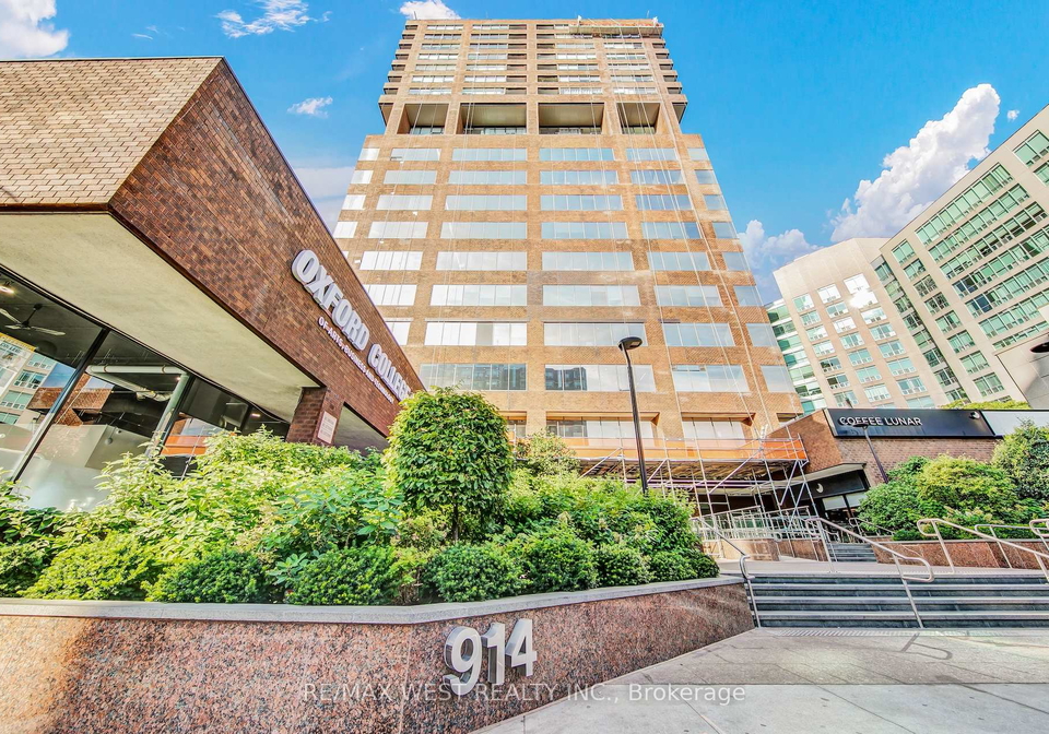 914-yonge-street-toronto-ontario-c13453466