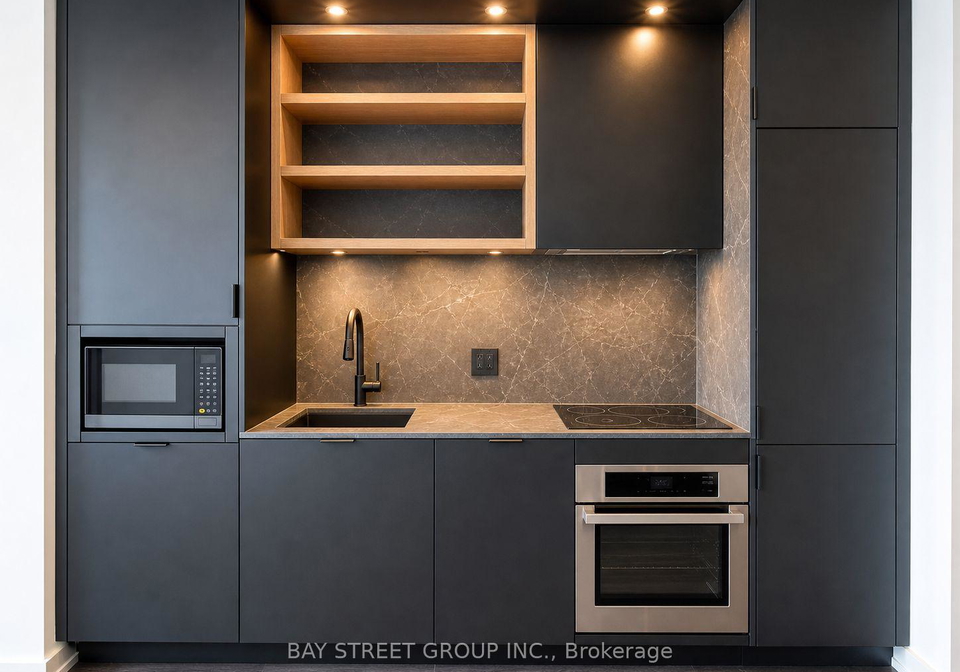 55-charles-street-e-toronto-ontario-c13453532