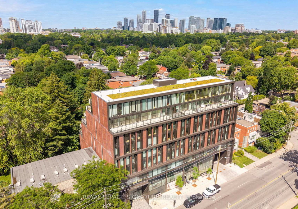 1414-bayview-avenue-toronto-ontario-c13453706