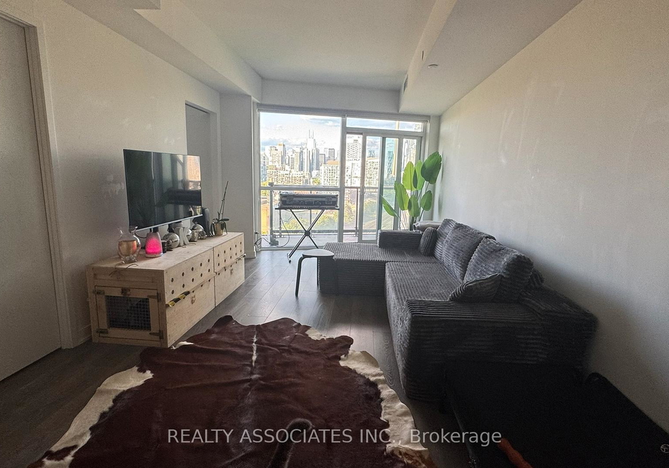 30-ordnance-street-toronto-ontario-c13453784