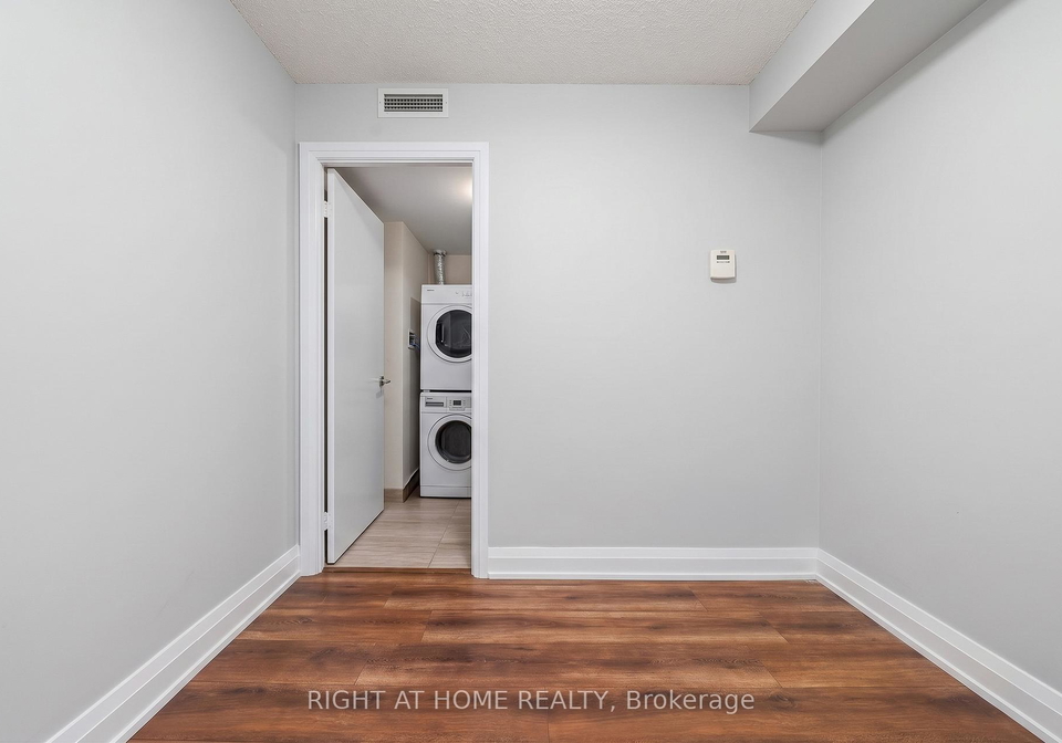565-wilson-avenue-toronto-ontario-c13453970