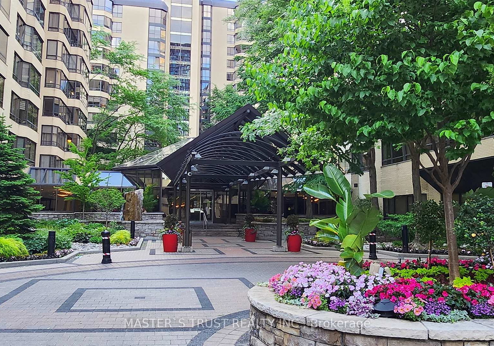 195-patrick-street-toronto-ontario-c13453976