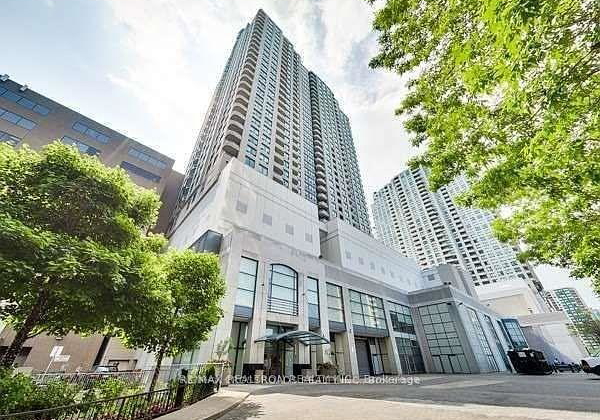 8-hillcrest-avenue-north-york-ontario-c13454146