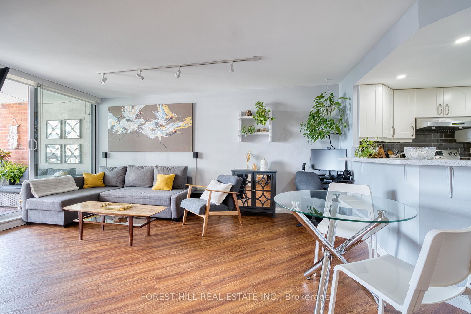 77-maitland-place-toronto-ontario-c13454288