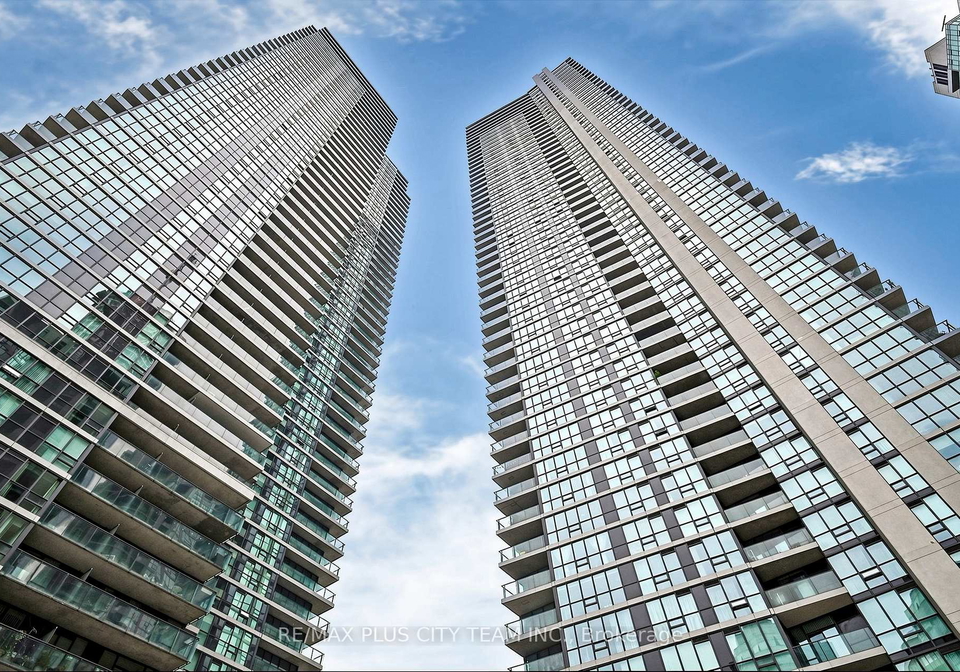 18-harbour-street-toronto-ontario-c13454378