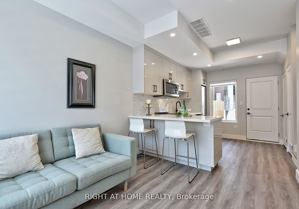 131-brock-avenue-toronto-ontario-c13454498