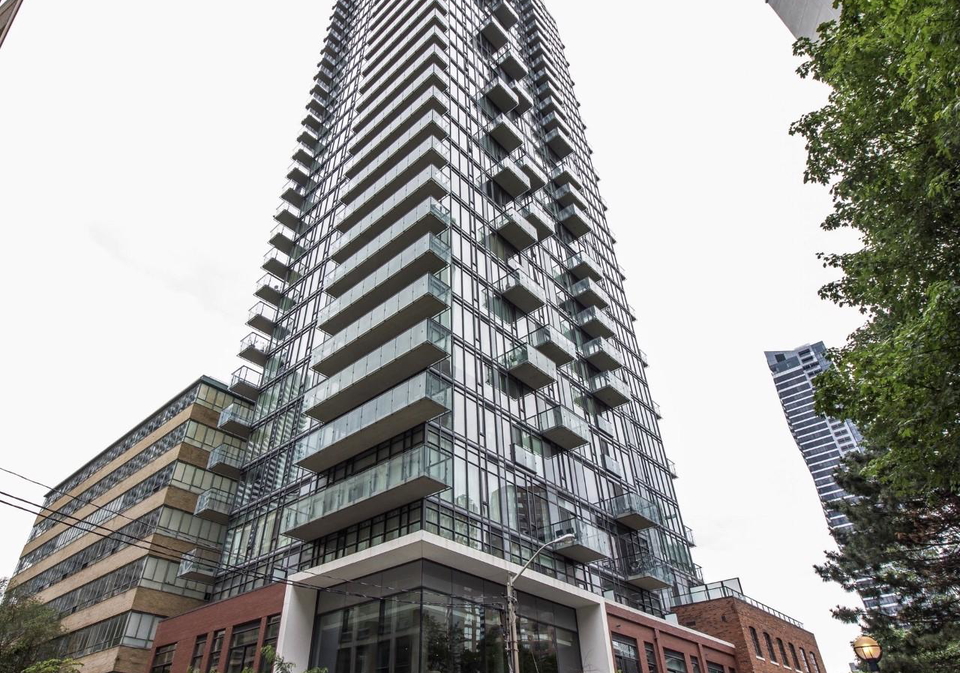 75-st-nicholas-street-toronto-ontario-c13454616
