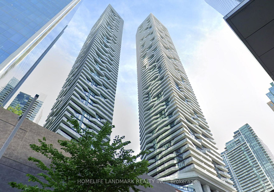 100-harbour-street-toronto-ontario-c13454662