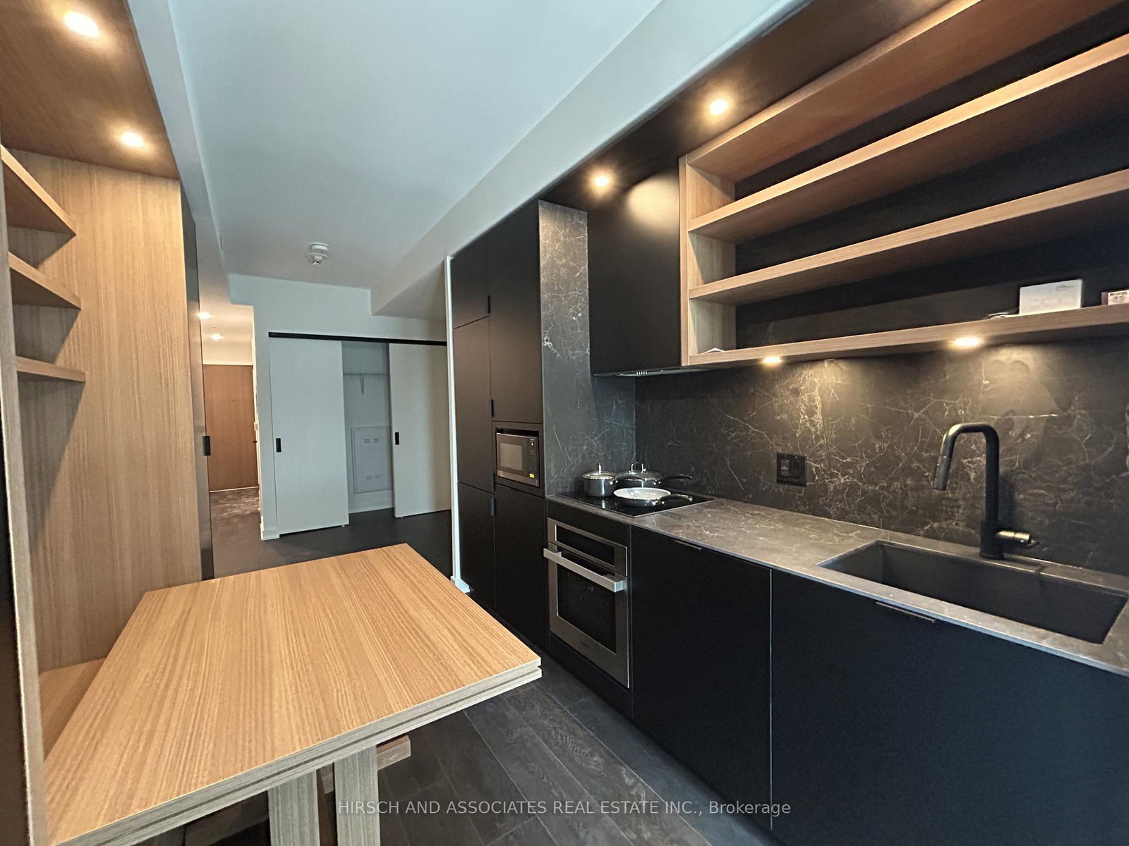 55-charles-street-e-toronto-ontario-c13454838