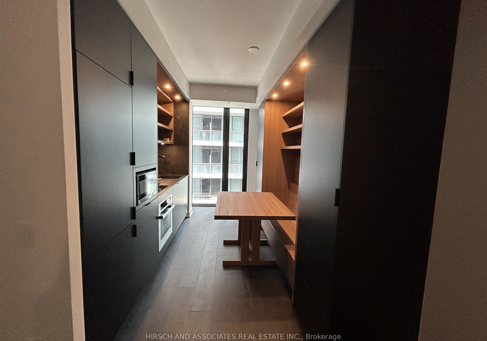 55-charles-street-e-toronto-ontario-c13454838