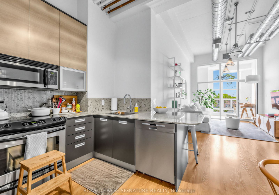 380-macpherson-avenue-toronto-ontario-c13455142