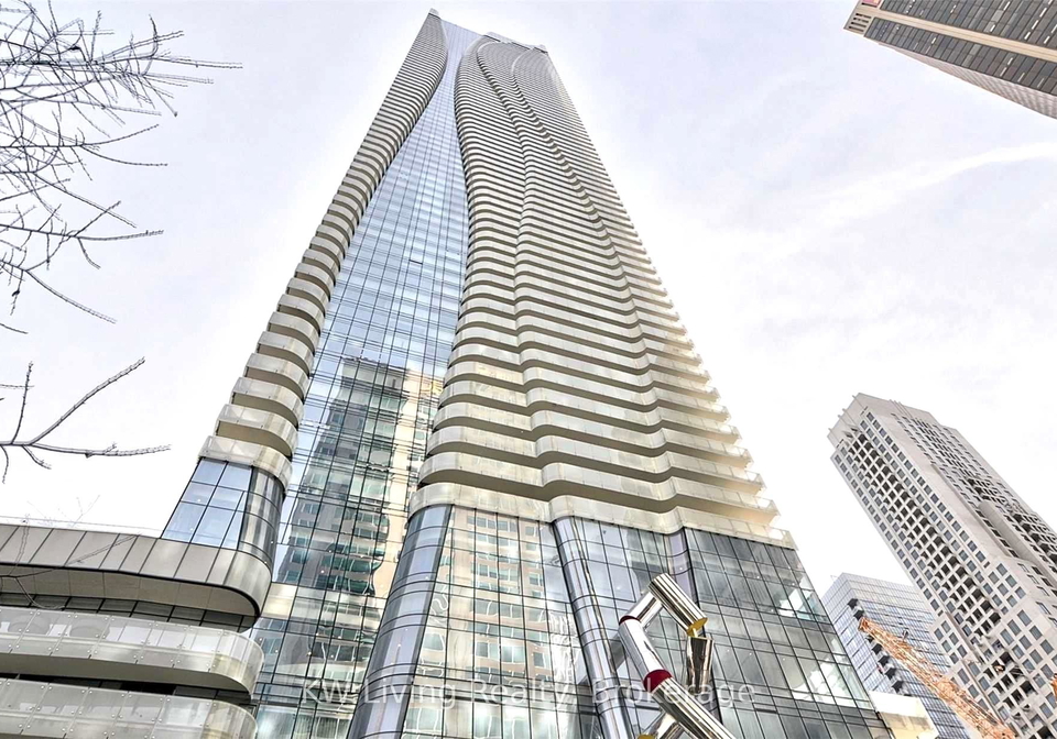 1-bloor-street-e-toronto-ontario-c13455210