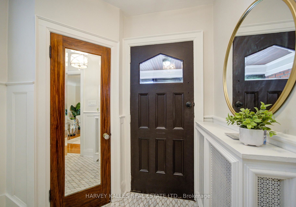 62-roe-avenue-toronto-ontario-c13455276