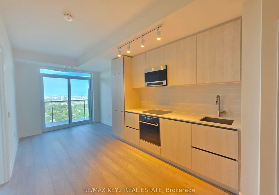 110-broadway-avenue-toronto-ontario-c13455410