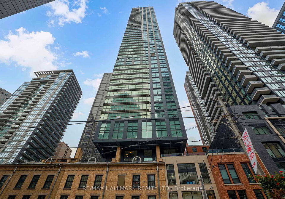 327-king-street-w-toronto-ontario-c13455700