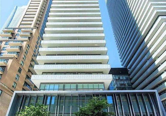 42-charles-street-e-toronto-ontario-c13455744