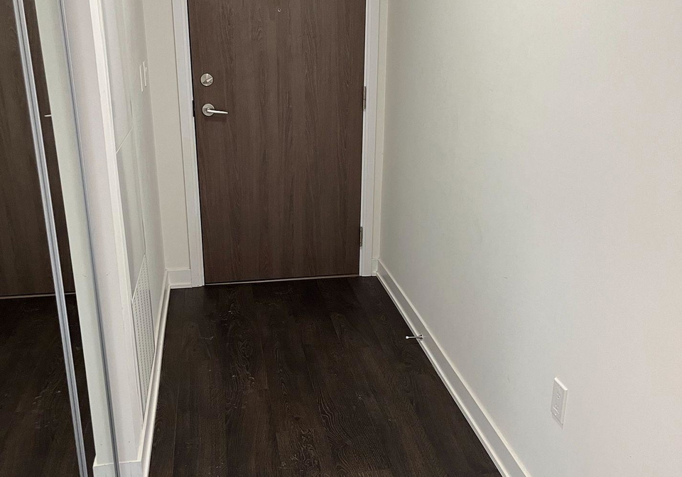 27-bathurst-street-toronto-ontario-c13456290