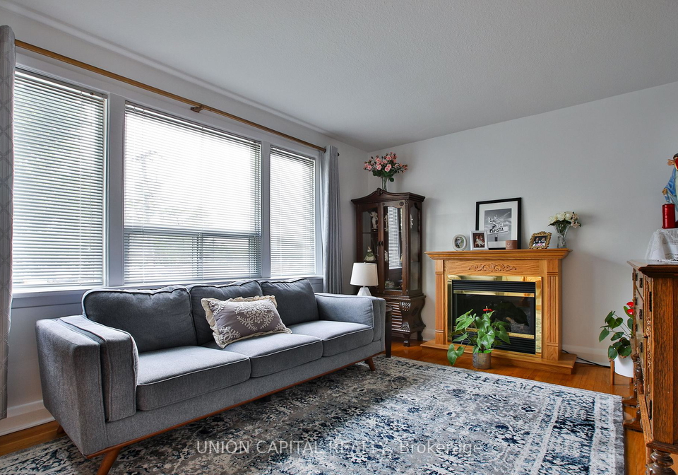 12-newton-drive-north-york-ontario-c13456340